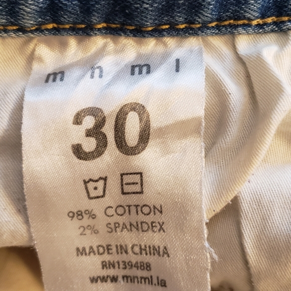 MNML Button-fly zipper, detail @ ankle, light wash. Labeled size 30 - Picture 6 of 9